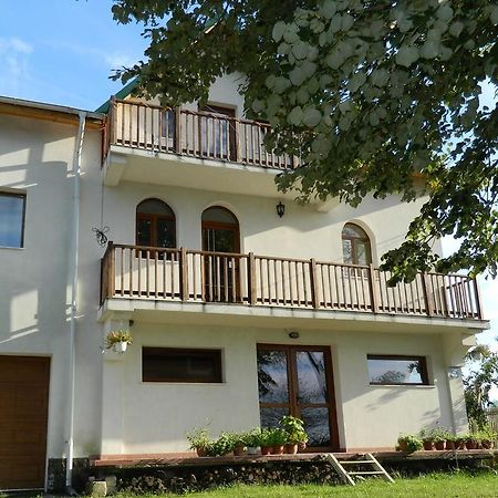 Belegania Villa Oarja 외부 사진