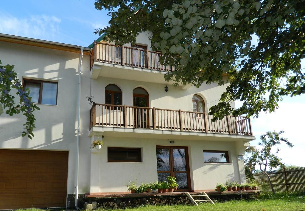 Belegania Villa Oarja 외부 사진